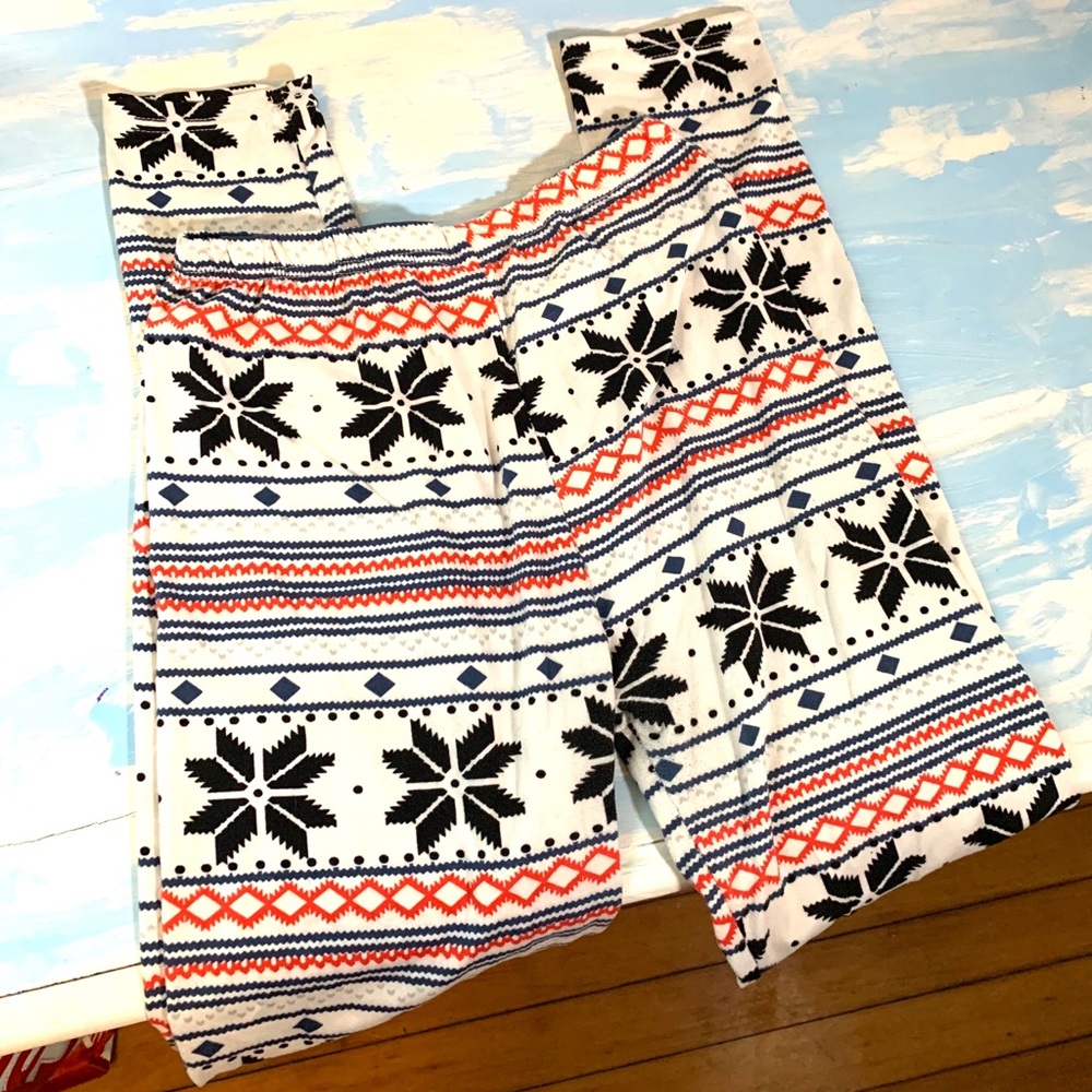 Winter Pattern Leggings